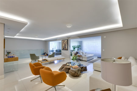 Duplex à venda ou para alugar com 4 suítes em Alto da Boa Vista, São Paulo, SP