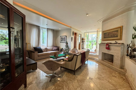 Casa à venda com 5 suítes no condomínio Residencial Bougainville, Campinas - SP