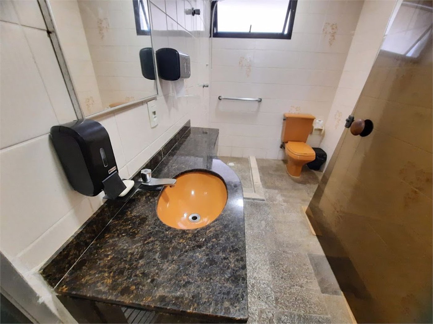 Apartamento à venda, 108 m² por R$ 690.000,00 - Vila Alzira - Guarujá/SP