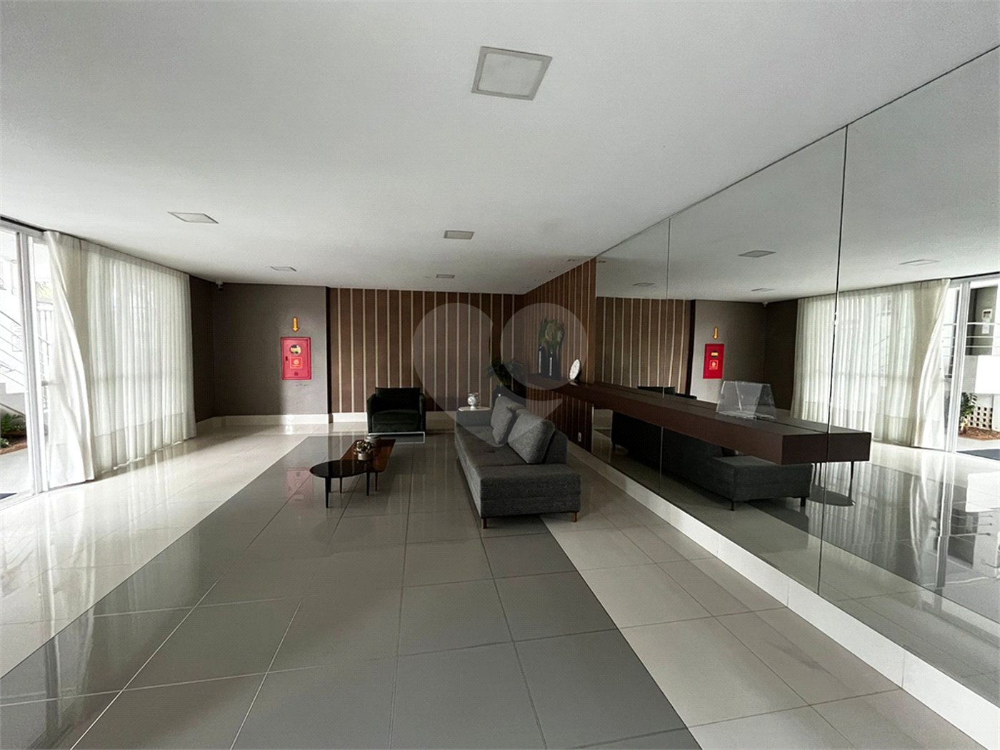 Apartamento à venda com 3 quartos, sendo 2 suítes, em Cidade Alta, Cuiabá, MT