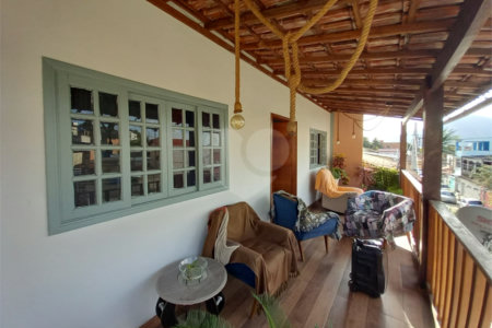 Casa à venda com 4 quartos, sendo 1 suíte, em Campo Grande, Rio de Janeiro, RJ