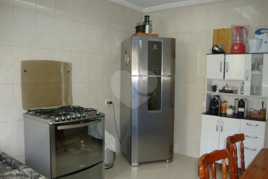 Sobrado à venda com 3 quartos, sendo 1 suíte, em Anhanguera, São Paulo, SP