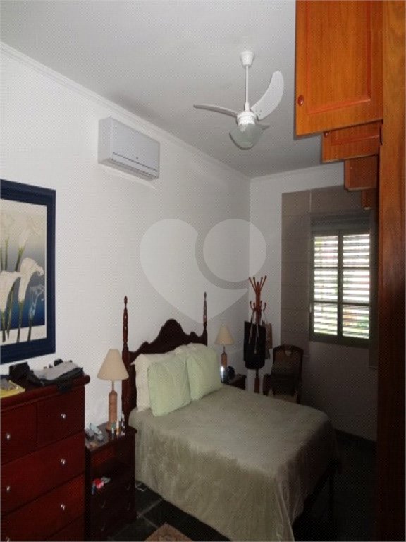 Casa à venda com 4 quartos, sendo 2 suítes,  no condomínio Acmti - Colinas do Mosteiro, Terras de Itaici e Recanto dos Pássaros, Indaiatuba - SP