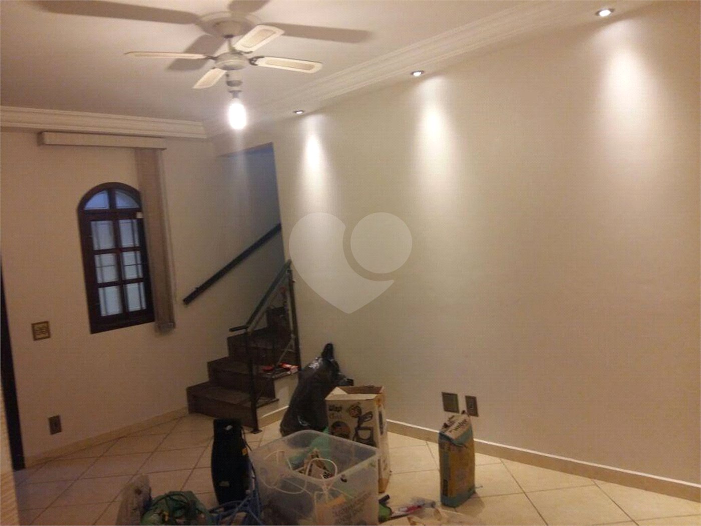 Casa à venda com 3 quartos, sendo 1 suíte, em Jardim Piqueroby, São Paulo, SP