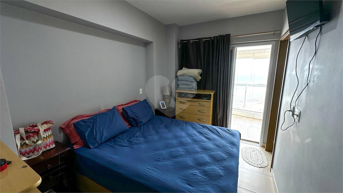 Apartamento à venda com 2 quartos, sendo 1 suíte,  em Boqueirão, Praia Grande, SP