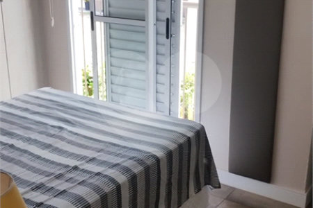 Casa à venda com 2 quartos no condomínio Faggion, Suzano - SP