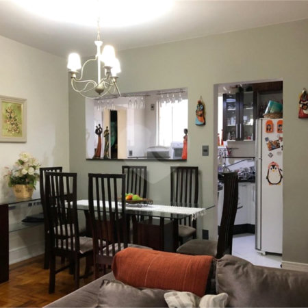 Apartamento à venda com 2 quartos, sendo 1 suíte,  em Vila Nova Conceição, São Paulo, SP
