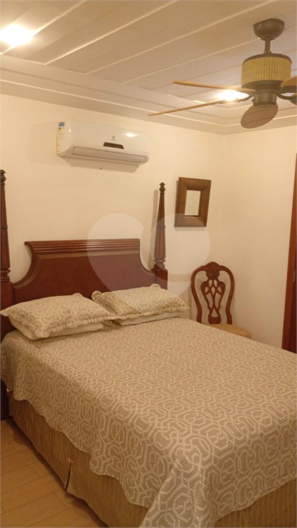 Casa à venda com 5 suítes em Ferradura, Armação dos Búzios, RJ
