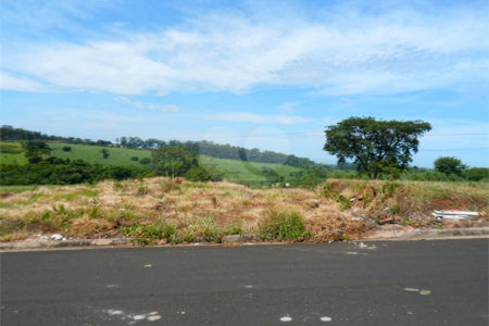 Terreno à venda em Jardim Universal, Araraquara, SP