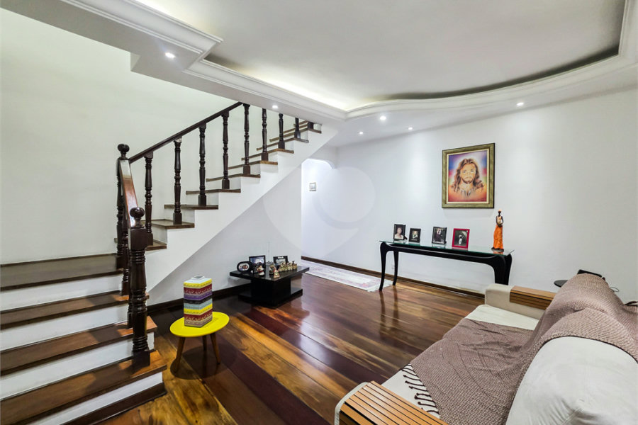Casa à venda com 4 quartos, sendo 1 suíte, em Sapopemba, São Paulo, SP