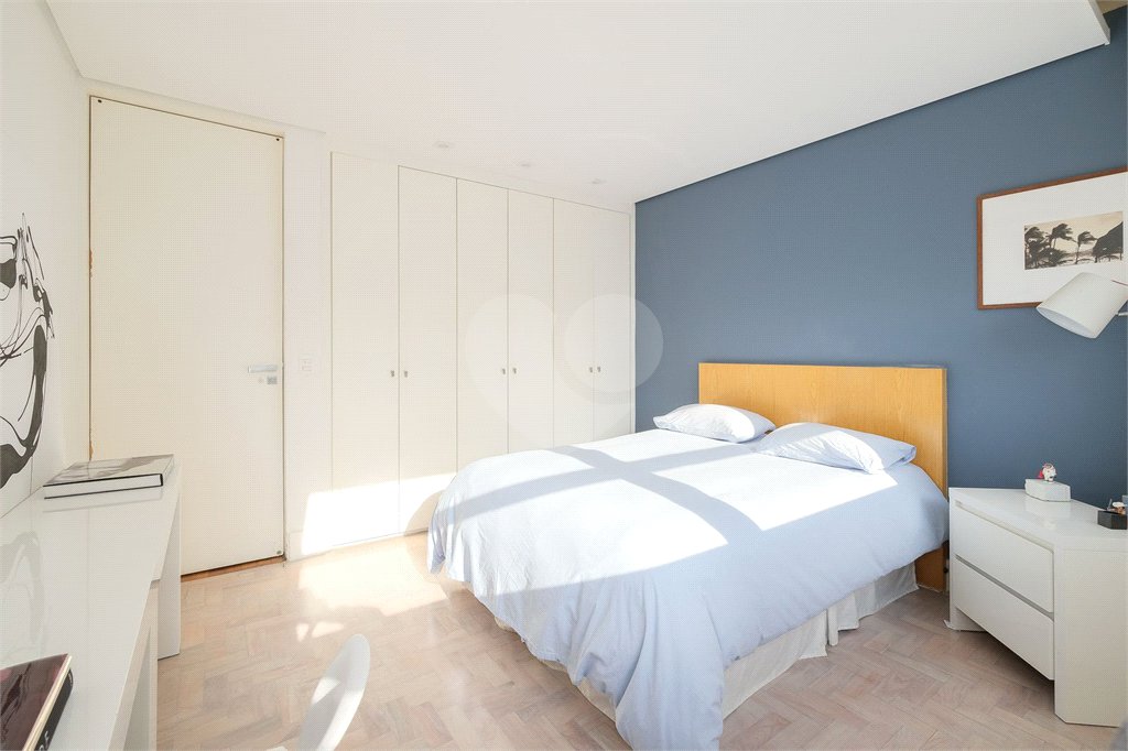 Apartamento para alugar com 3 quartos, sendo 1 suíte, em Pinheiros, São Paulo, SP