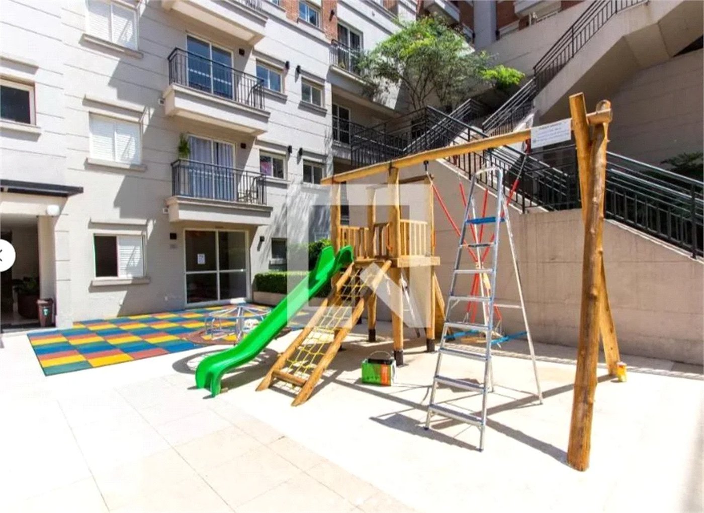 Apartamento à venda ou para alugar com 1 quarto em Granja Viana, Cotia, SP