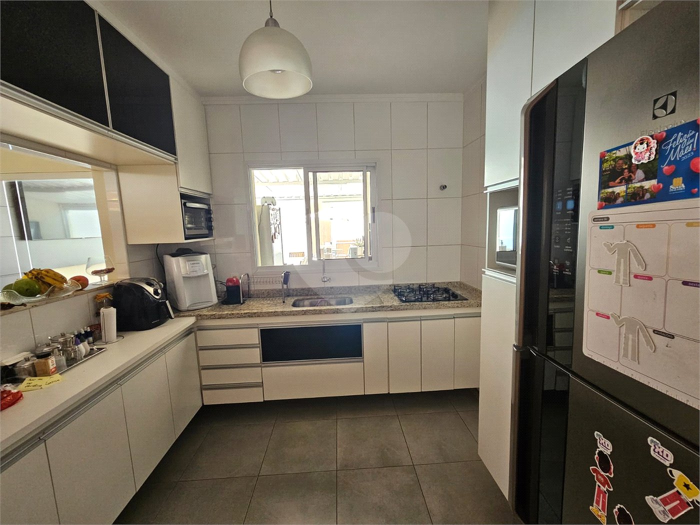 Casa à venda com 4 quartos, sendo 2 suítes,  no condomínio Jd Portugal, Sorocaba - SP