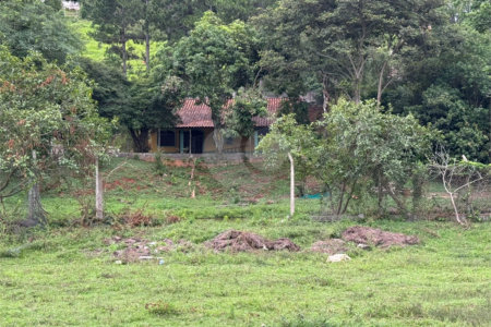 Sítio à venda com 3 quartos, sendo 2 suítes,  em Cachoeira, Atibaia, SP