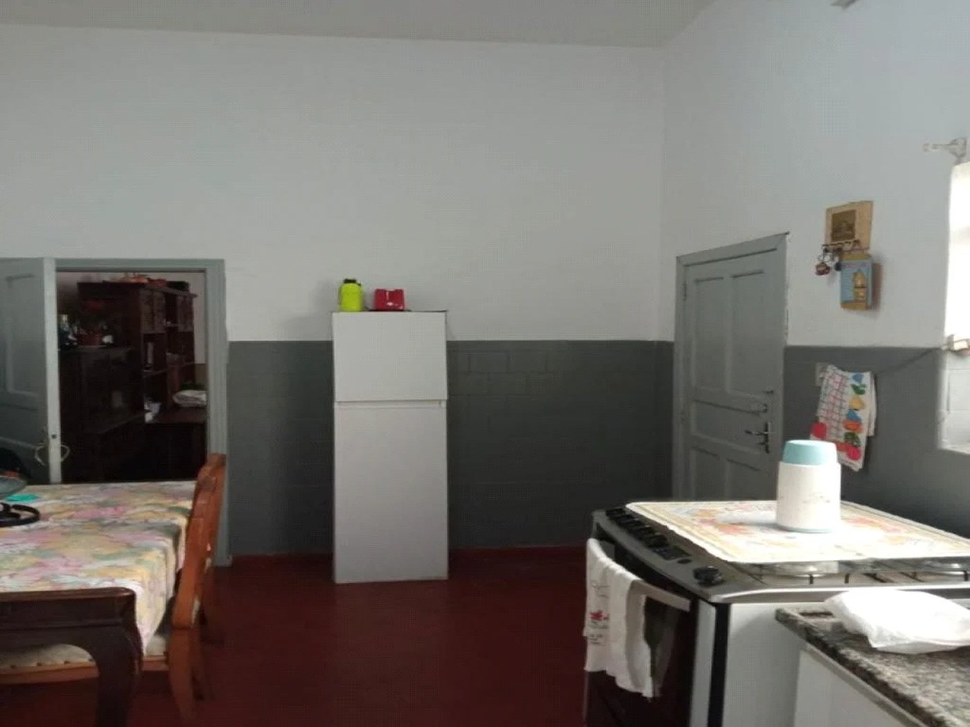 Casa à venda com 6 quartos em Vila Ipojuca, São Paulo, SP