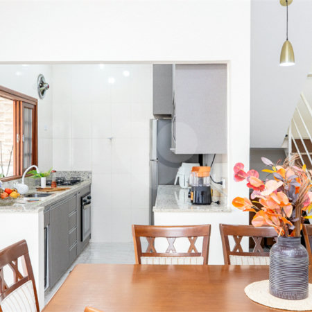 Casa à venda com 5 quartos, sendo 1 suíte, em Jardim Caravelas, São Paulo, SP