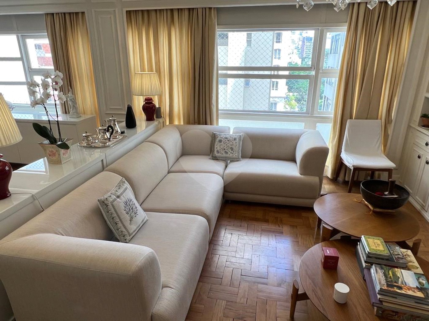 Apartamento à venda com 3 quartos, sendo 1 suíte, em Jardim Paulista, São Paulo, SP