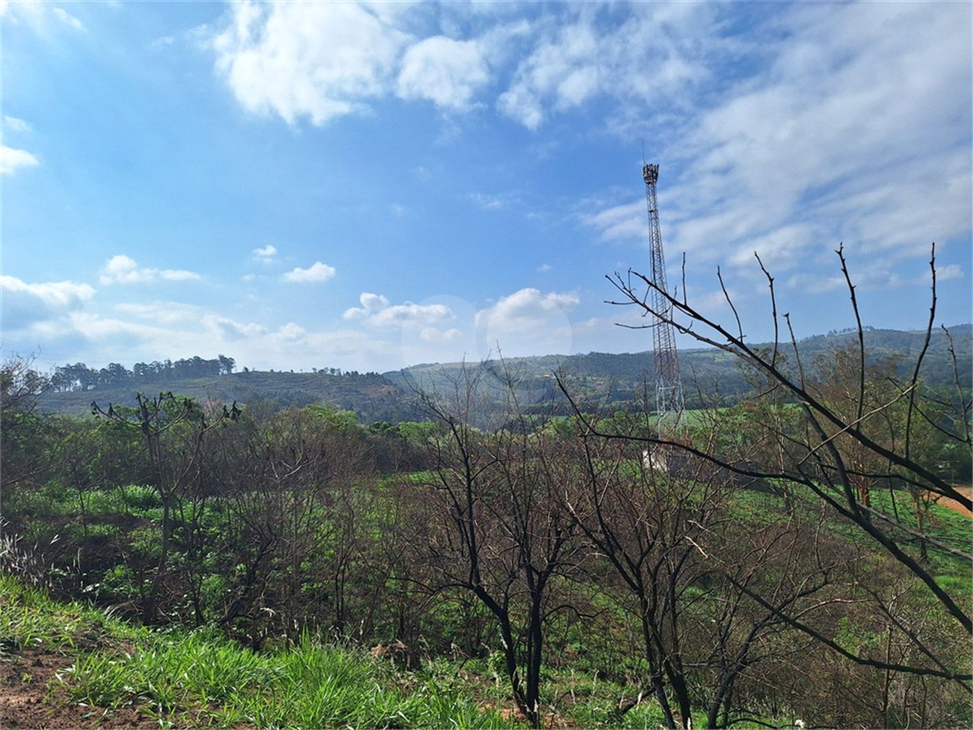 Área de Terra à venda com 1 suíte em Cocais, Itatiba, SP