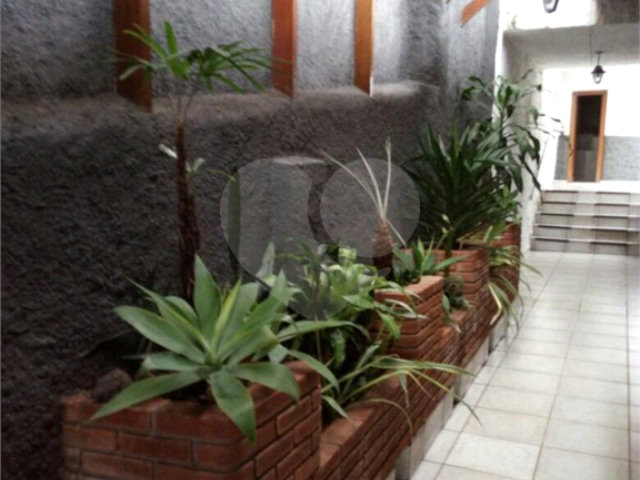 Sobrado à venda com 4 quartos em Jardim Ana Maria, Santo André, SP