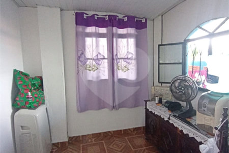 Triplex à venda com 5 quartos, sendo 1 suíte, em Santíssimo, Rio de Janeiro, RJ