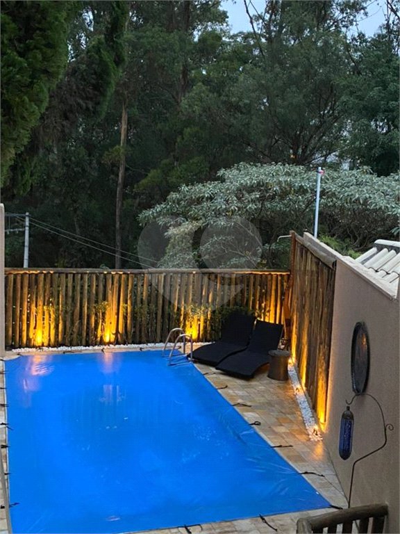 Casa em condomínio à venda com 4 quartos, sendo 3 suítes, em Jardim Vitória Régia, São Paulo, SP