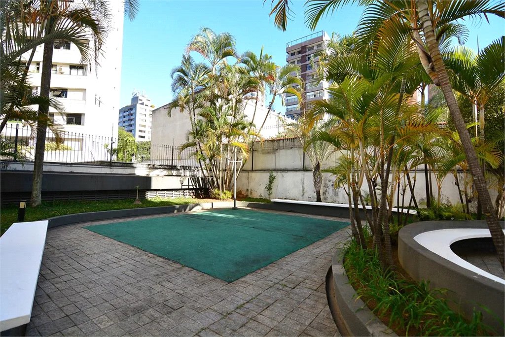 Apartamento à venda com 4 quartos, sendo 2 suítes, em Brooklin Paulista, São Paulo, SP