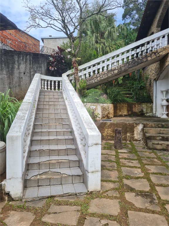 Chácara à venda com 4 quartos, sendo 2 suítes, em Jaraguá, São Paulo, SP