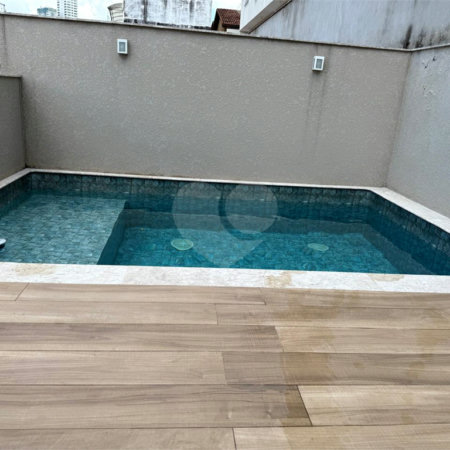 Sobrado à venda com 5 quartos, sendo 3 suítes, em Jardim Franca, São Paulo, SP