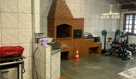 Casa à venda com 3 quartos, sendo 1 suíte,  no condomínio Vila Nova de Mafra, São Paulo - SP