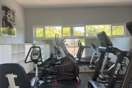 Apartamento à venda ou para alugar com 2 quartos, sendo 1 suíte, em Parque Bela Vista, Votorantim, SP