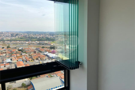 Apartamento à venda com 2 suítes em Alvinópolis, Atibaia, SP