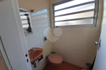 Casa à venda com 4 quartos, sendo 2 suítes, em Jardim Franca, São Paulo, SP