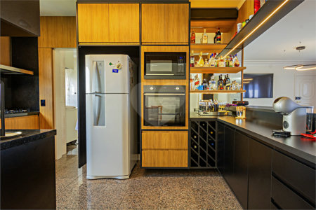 Apartamento à venda com 4 quartos, sendo 3 suítes, em Morumbi, São Paulo, SP
