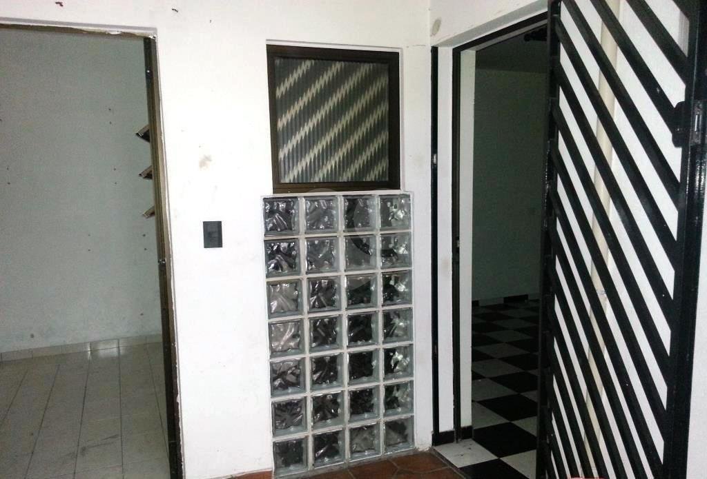 Sobrado à venda com 6 quartos em Vila Nova Cachoeirinha, São Paulo, SP