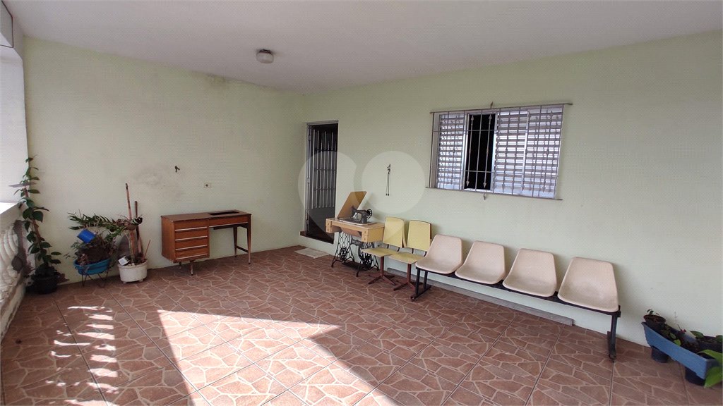 Sobrado à venda com 3 quartos, sendo 1 suíte, em Tremembé, São Paulo, SP