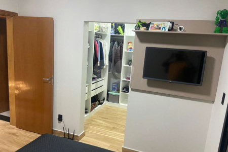 Casa à venda com 3 quartos, sendo 1 suíte, no condomínio Horto Florestal Villagio, Sorocaba - SP