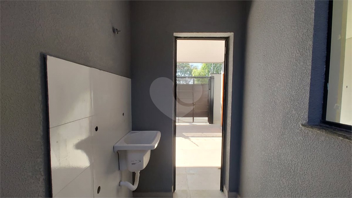 Casa de Vila à venda com 2 suítes em Wanel Ville, Sorocaba, SP