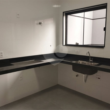 Sobrado à venda com 3 quartos, sendo 1 suíte, em Jardim São Paulo(zona Norte), São Paulo, SP