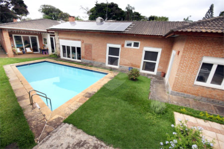 Casa Térrea à venda com 4 quartos, sendo 2 suítes, em Interlagos, São Paulo, SP