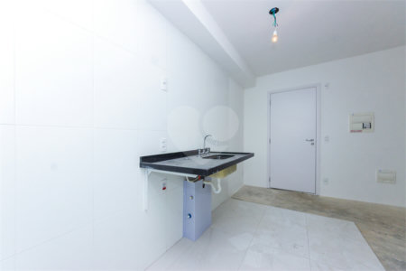 Apartamento à venda com 3 quartos, sendo 1 suíte, em Santo Amaro, São Paulo, SP