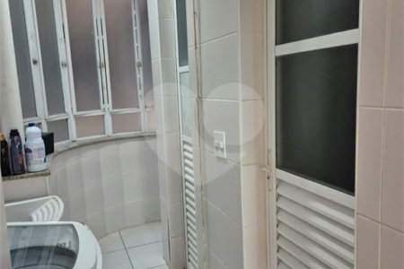Apartamento à venda com 2 quartos, sendo 1 suíte,  em Copacabana, Rio de Janeiro, RJ