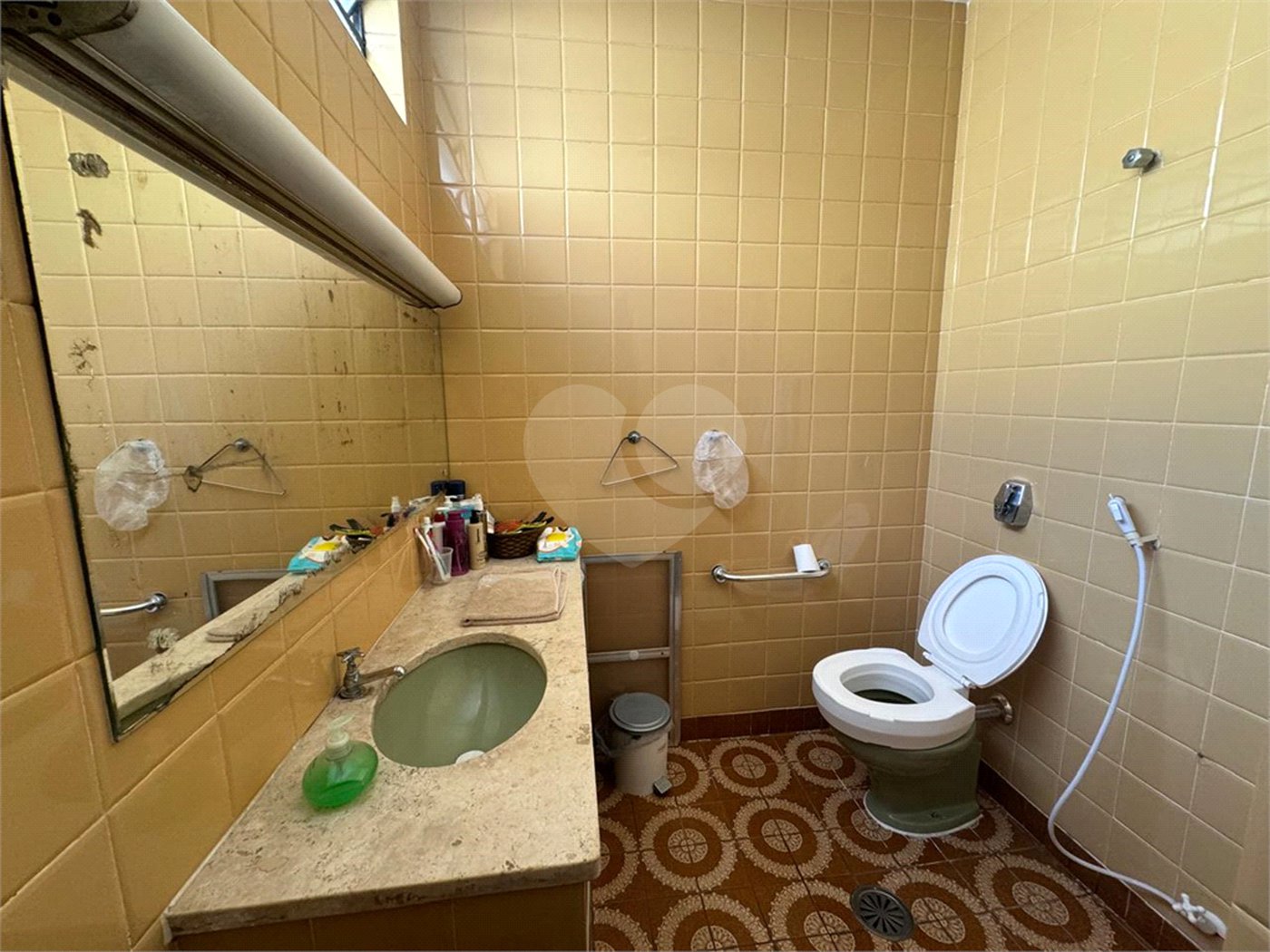 Casa à venda com 4 quartos, sendo 2 suítes, em Jardim São Bento, São Paulo, SP
