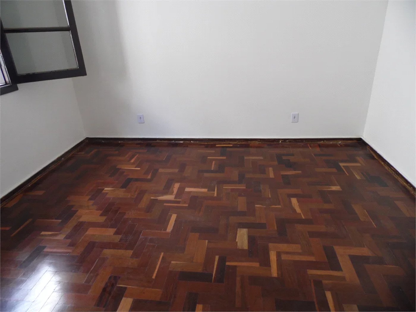 Casa à venda com 5 quartos, sendo 3 suítes, em Vila São Francisco, São Paulo, SP