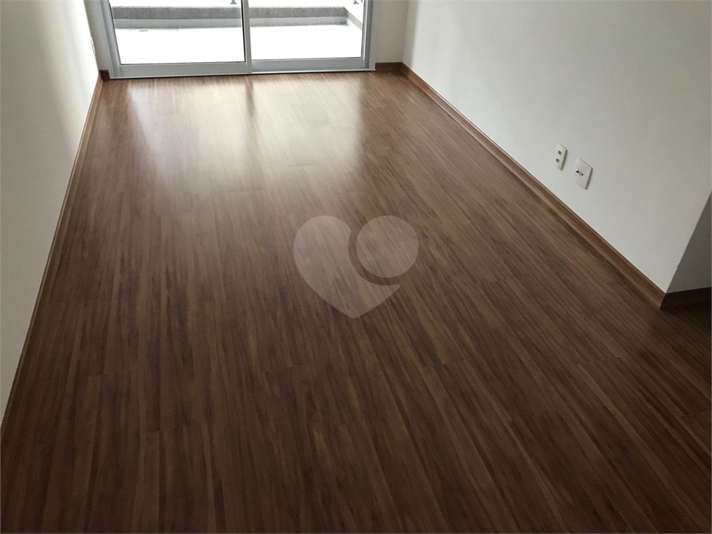Apartamento à venda com 2 quartos, sendo 1 suíte,  em Melville Empresarial I e II, Barueri, SP
