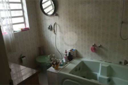 Casa Térrea à venda com 3 quartos, sendo 2 suítes, em Santa Teresinha, São Paulo, SP