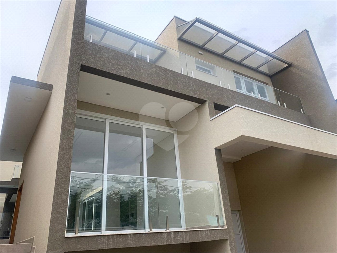 Casa à venda com 3 suítes no condomínio Quadra Real, Atibaia - SP