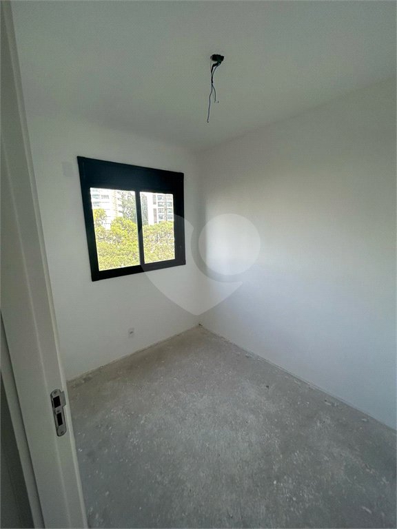Apartamento à venda com 2 quartos em Vila Suzana, São Paulo, SP