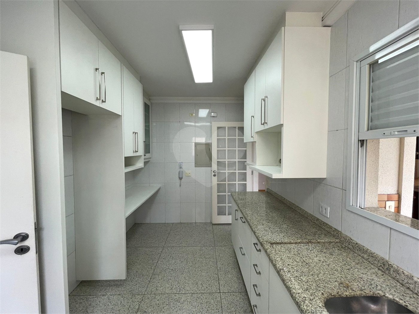 Apartamento à venda ou para alugar com 3 suítes em Vila Suzana, São Paulo, SP