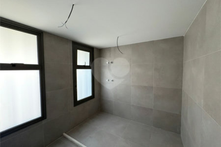 Apartamento à venda com 3 suítes em Alto da Lapa, São Paulo, SP
