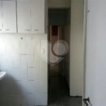Apartamento 192m² à venda na Aclimação com 3 suítes e 3 vagas.